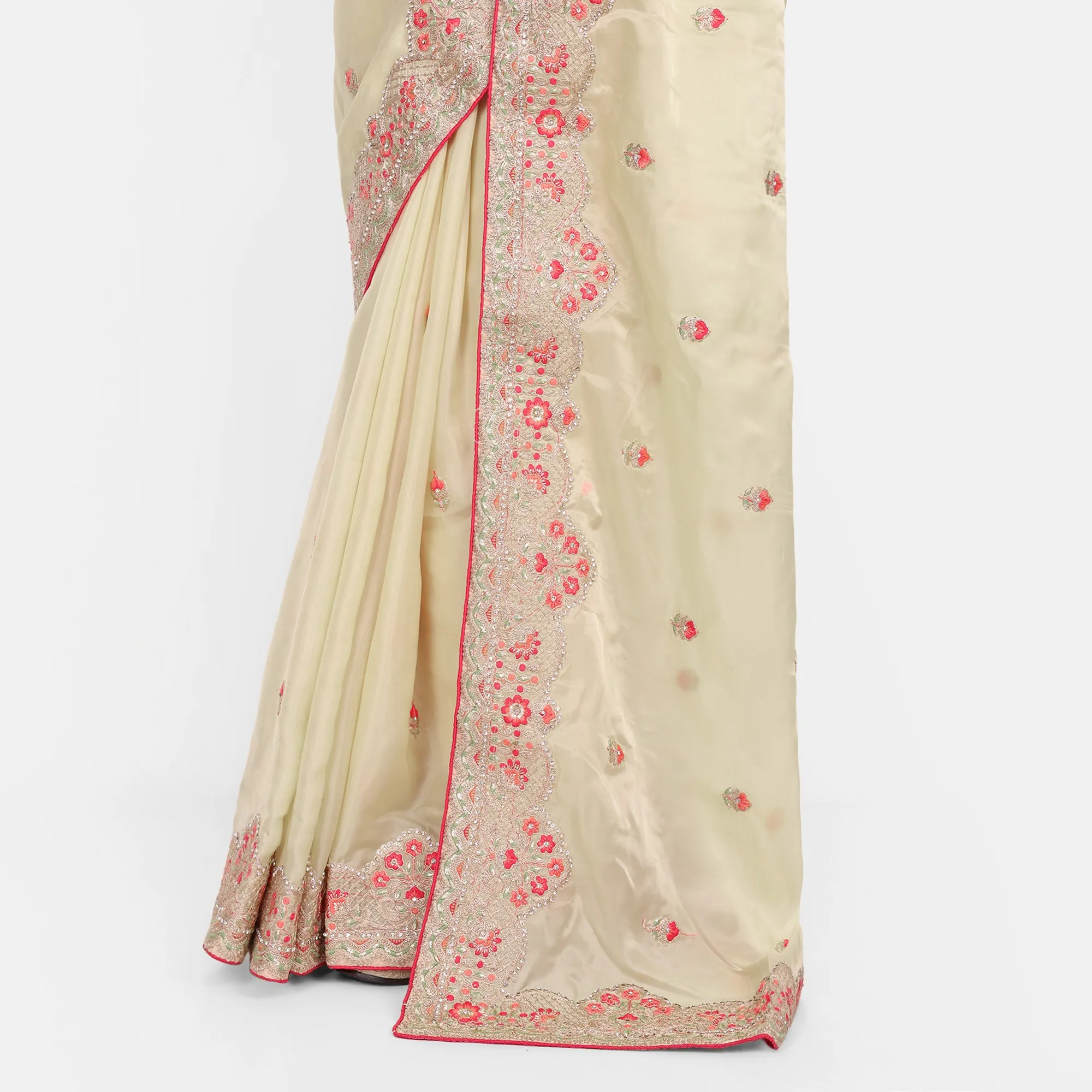 sareewithout blouse 21
