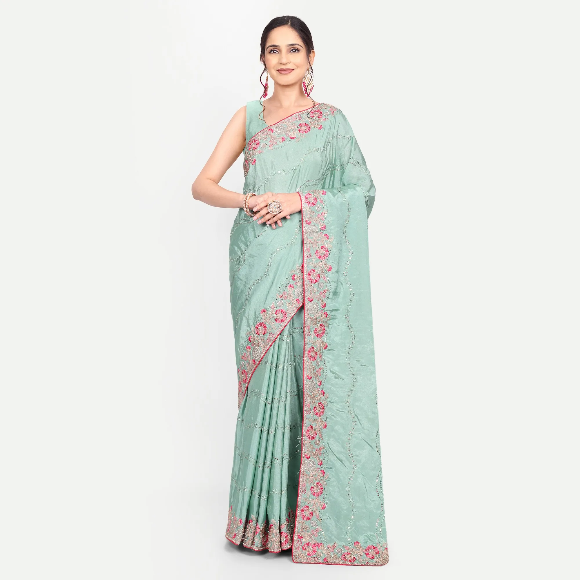 sareewithout blouse 31