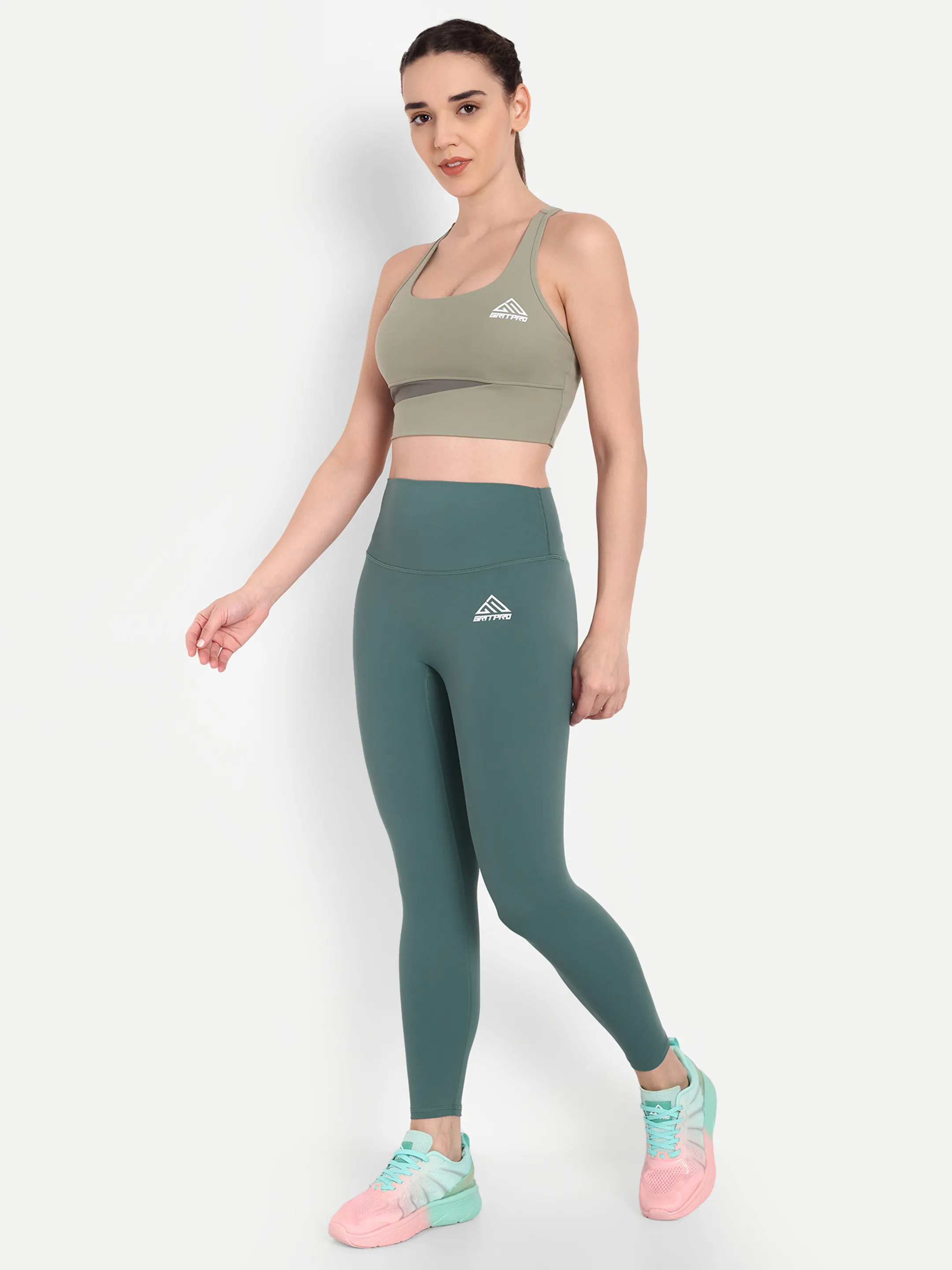 sprots women 24