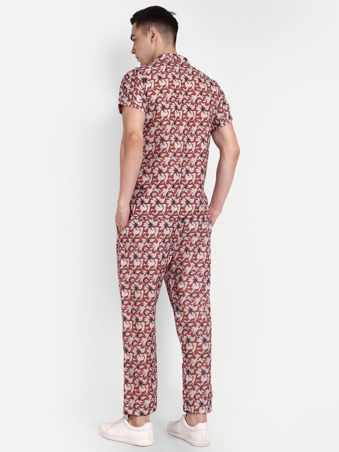 ecomm male shoot