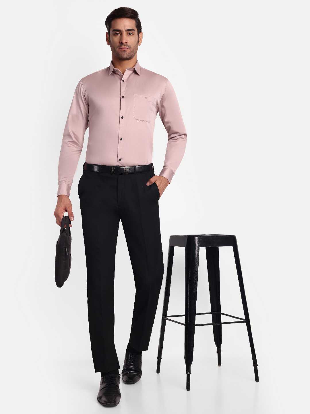 ecomm male shoot