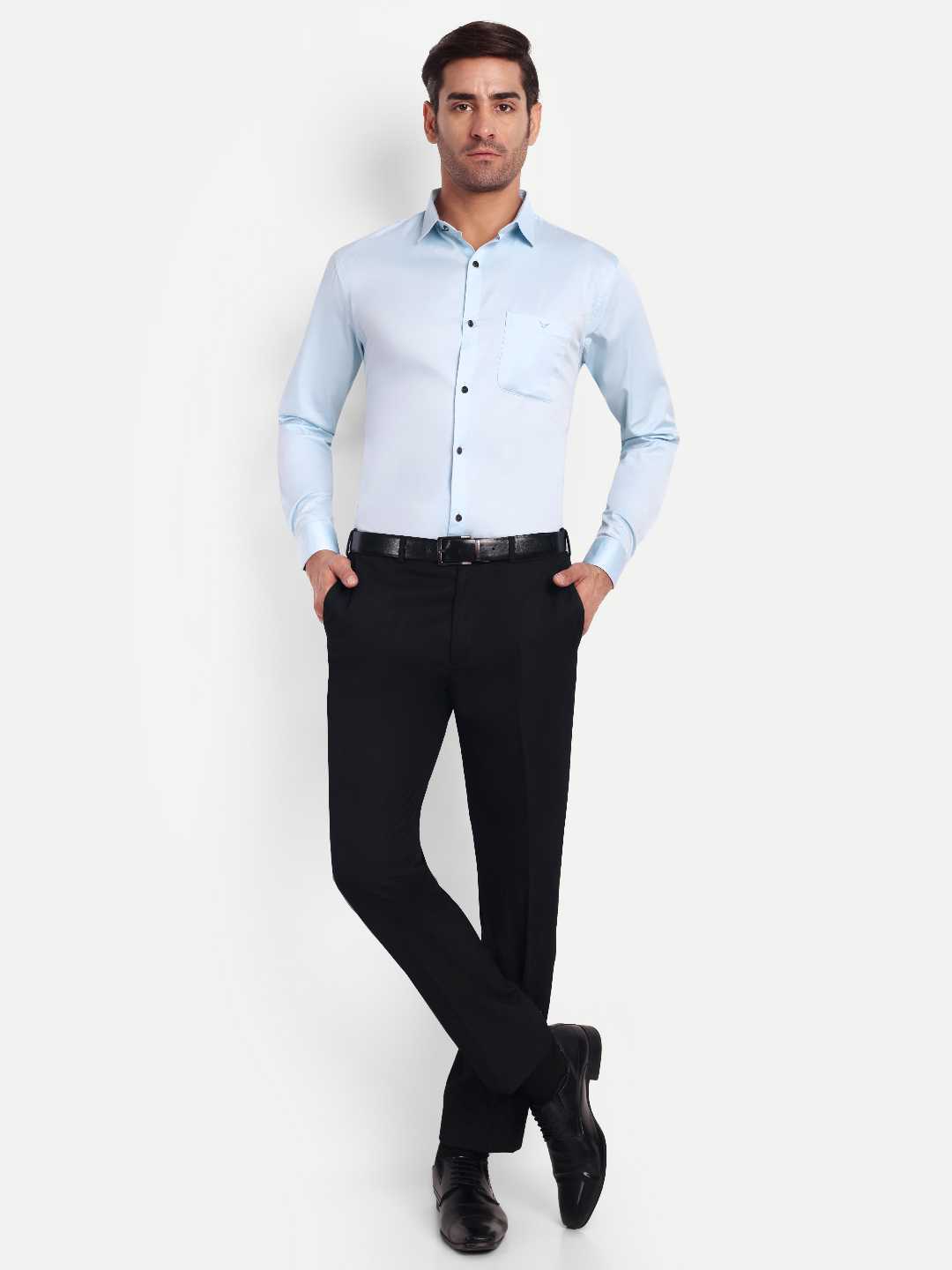 ecomm male shoot