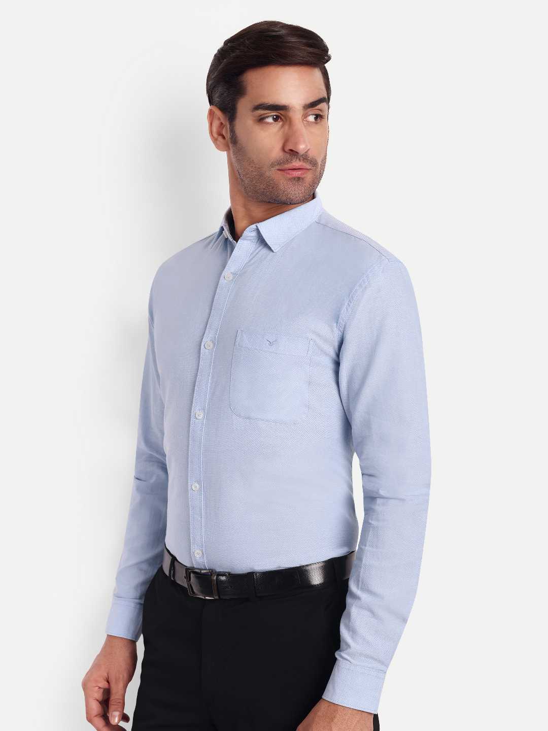 ecomm male shoot