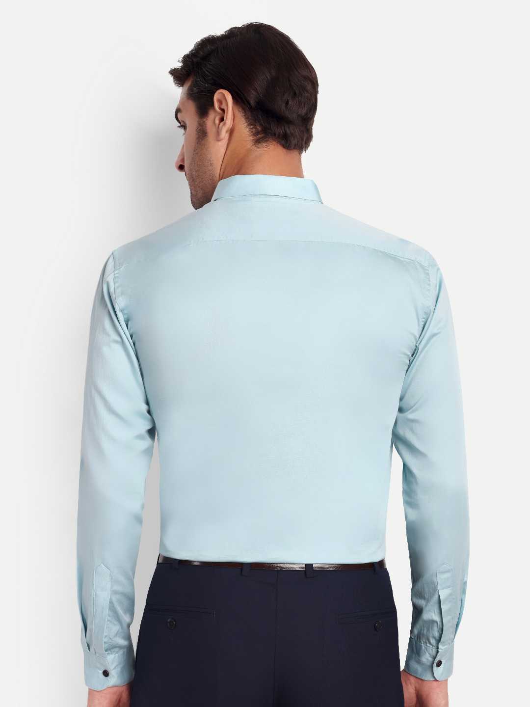 ecomm male shoot