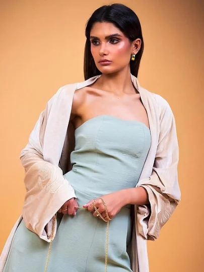 models for ecommerce shoot